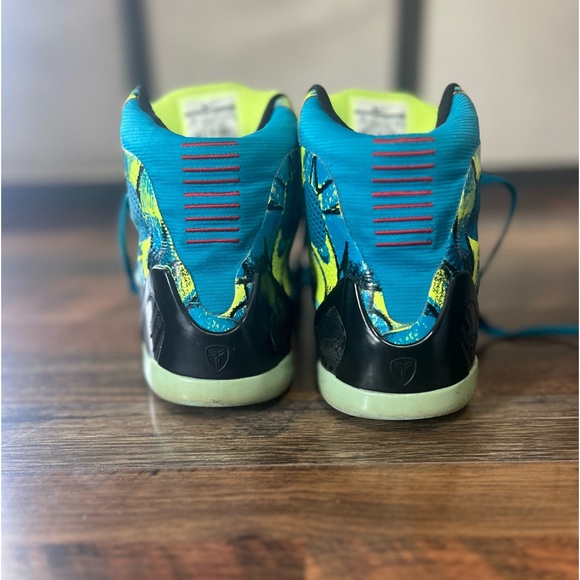 (Sz 7) Nike Kobe 9 IX Elite Perspective Neon Turquoise Volt Sneakers - Picture 4 of 7